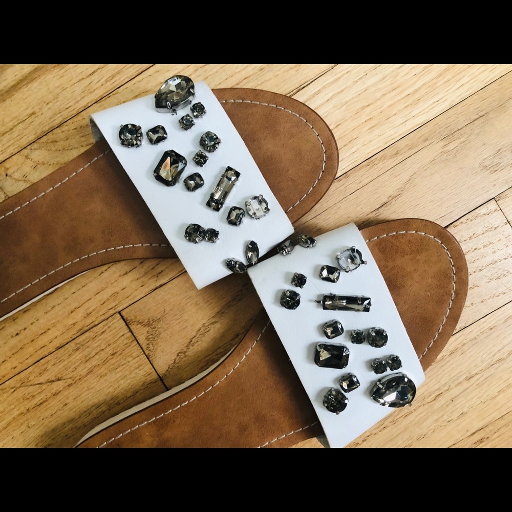 Jewel sandals